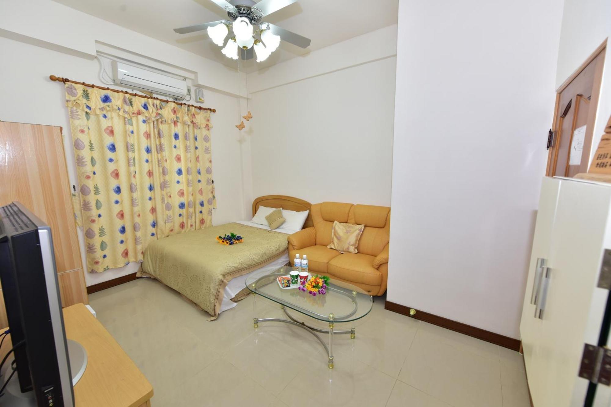 Ez Bay Homestay Chenggong Esterno foto